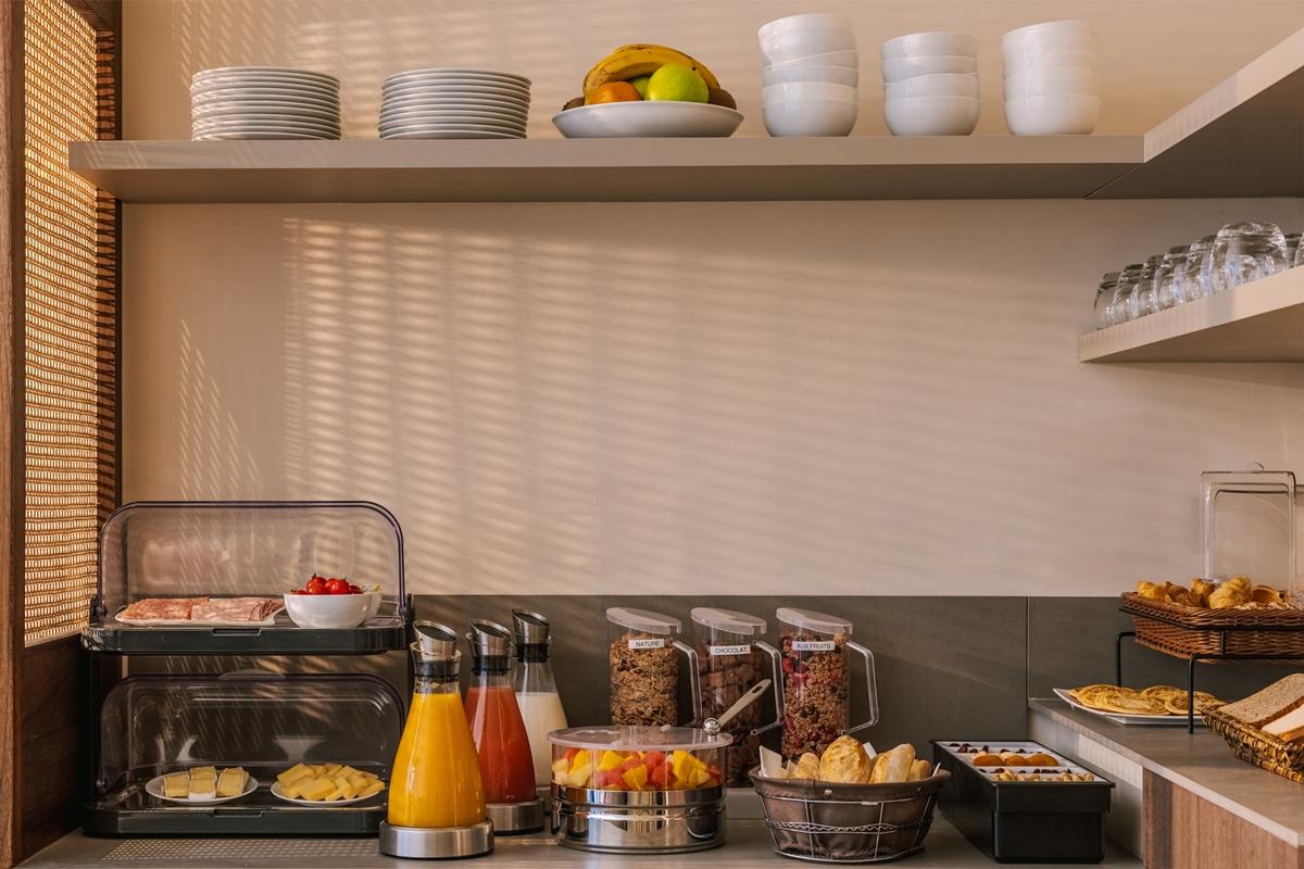 Colette Centre Hotel 4*